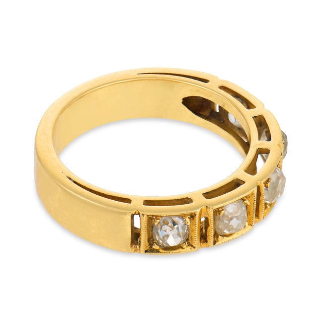 Vintage Old Mine Cut Diamond Five Stone 18k Yellow Gold Band, Size 6 For Sale - Image 4 of 7
