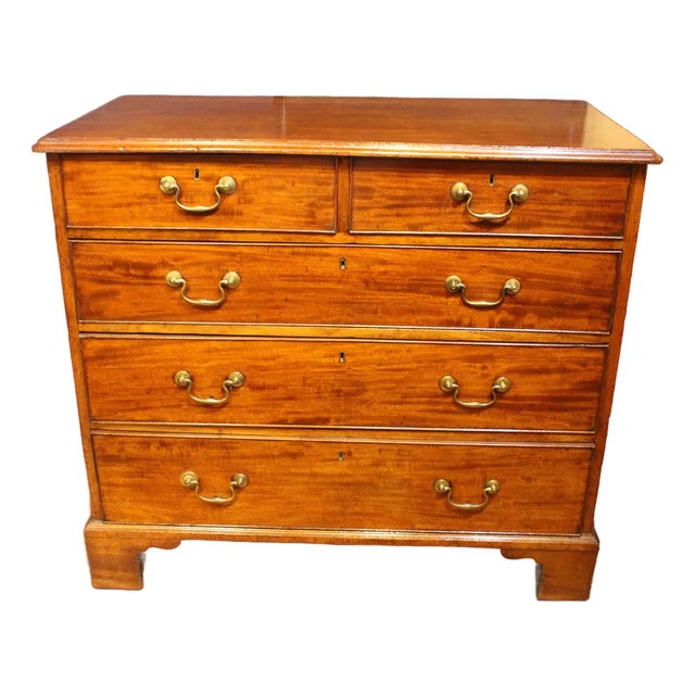 Circa 1780 English George III Chest of Drawers For Sale