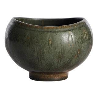 Sculptural Stoneware Bowl in Green by Gunnar Nylund for Rörstrand, Sweden, 1950s For Sale
