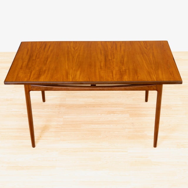 1960s Mid Century Extending Dining Table by Ib Kofod-Larsen for G Plan For Sale - Image 5 of 18