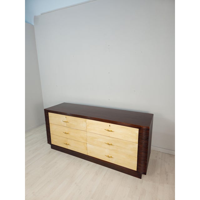 Art Deco Italian Parchment Chest of Drawers attributed to Osvaldo Borsani, 1940s For Sale - Image 6 of 18