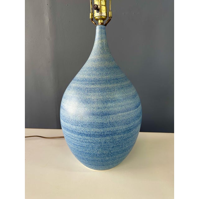 1970s 1970s Design Technics Teardrop Shaped Table Lamp With a Glaze of Blues & Gray, Unmarked For Sale - Image 5 of 8