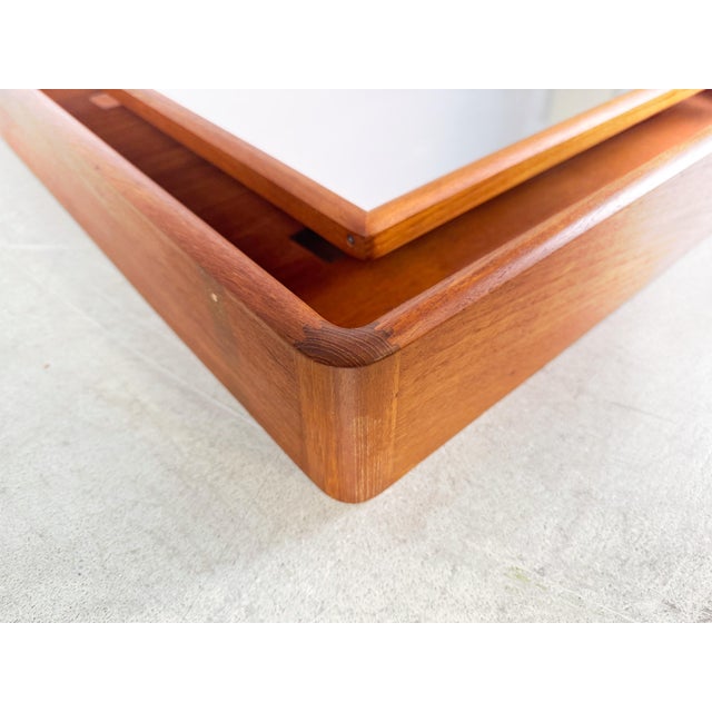 Mid-Century Illuminated Mirror in Teak from Pedersen & Hansen For Sale - Image 6 of 13