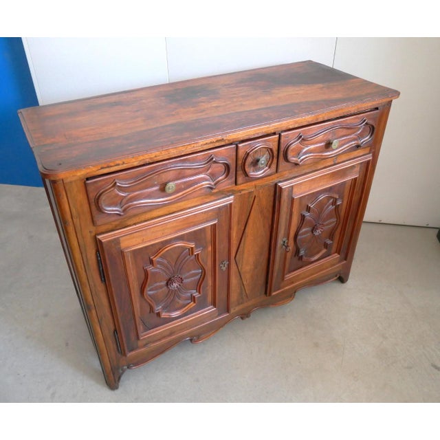 Antique Walnut Buffet from Piedmont, 1800s For Sale - Image 14 of 17