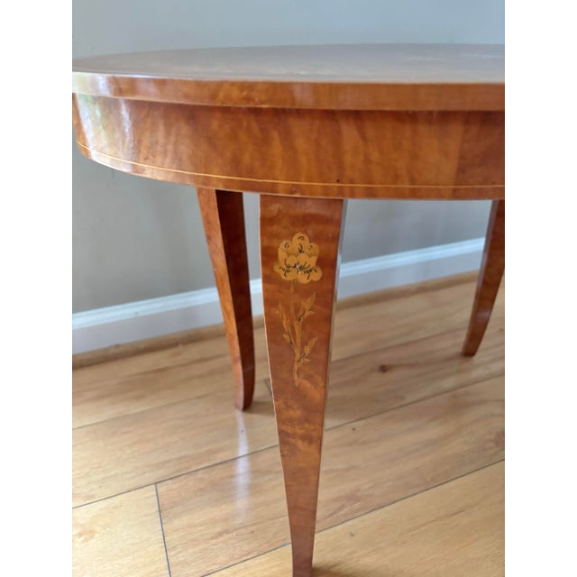 Mid 20th Century Italian Burlwood Marquetry Coffee Table, Small For Sale - Image 5 of 7