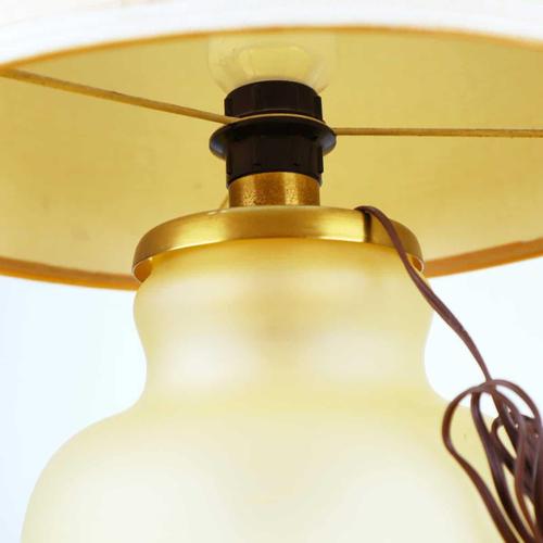 Vintage Frosted Glass Table Lamp Decorated with Leaves For Sale - Image 4 of 10
