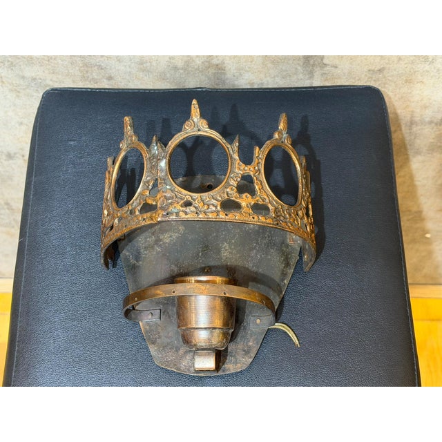 Bronze 1970s Gothic Revival Crown Metal Wall Sconce For Sale - Image 8 of 11