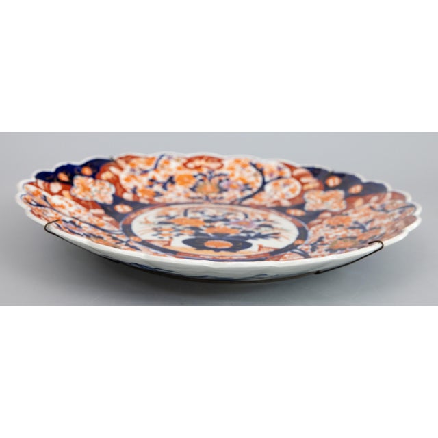 Monumental 19th Century Japanese Meiji Period Imari Scalloped Chargers - A Pair For Sale - Image 11 of 13