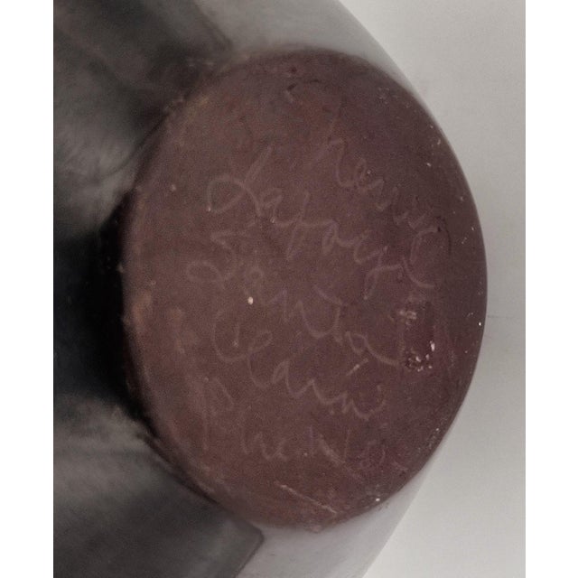 Signed Sherry Tafoya Santa Clara Pueblo Monumental Carved Blackware Avanyu Vase For Sale In Santa Fe - Image 6 of 8