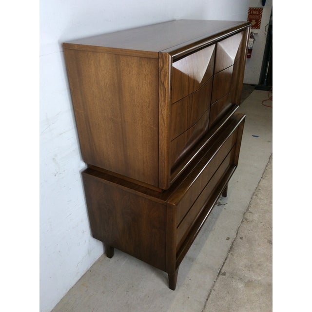 Brown Mid Century Modern Highboy Dresser With Diamond Fronts by United Furniture For Sale - Image 8 of 15