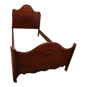 Collectors Cherry Wood Twin Bed - Davis Cabnet Co
