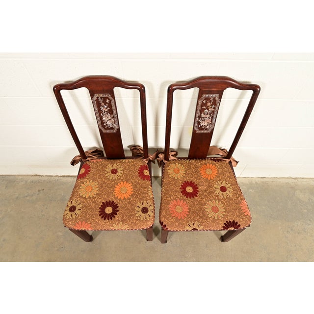 Late 19th Century Antique Chinese Carved Rosewood Side Chairs or Dining Chairs With Mother of Pearl Inlay, Circa 1890s For Sale - Image 5 of 14