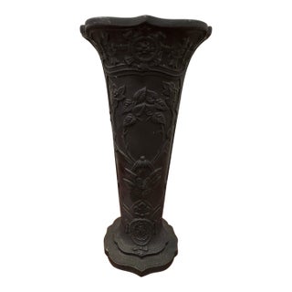 Antique Wedgwood Black Basalt Cylindrical 6 1/4" Spill Vase, 19th Century For Sale