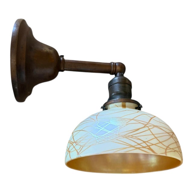 Unsigned Gold Threaded Hearts and Vines Steuben Art Glass Wall Sconce Circa 1920’s For Sale - Image 4 of 6