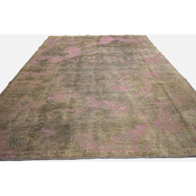 Contemporary Vintage Turkish Area Rug - 06'06 X 10'00 For Sale - Image 3 of 7