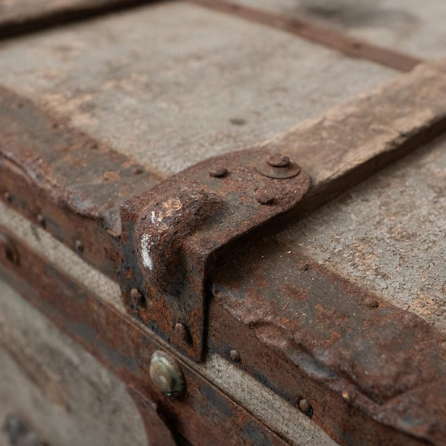 19th Century Scandinavian Railway Freight Trunk – Jönköping, Sweden For Sale - Image 11 of 14