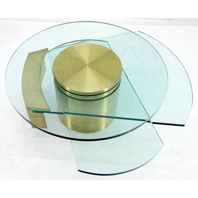 Dakota Jackson Self Winding Mechanical Clock Round Bras & Glass Coffee Table For Sale - Image 9 of 12