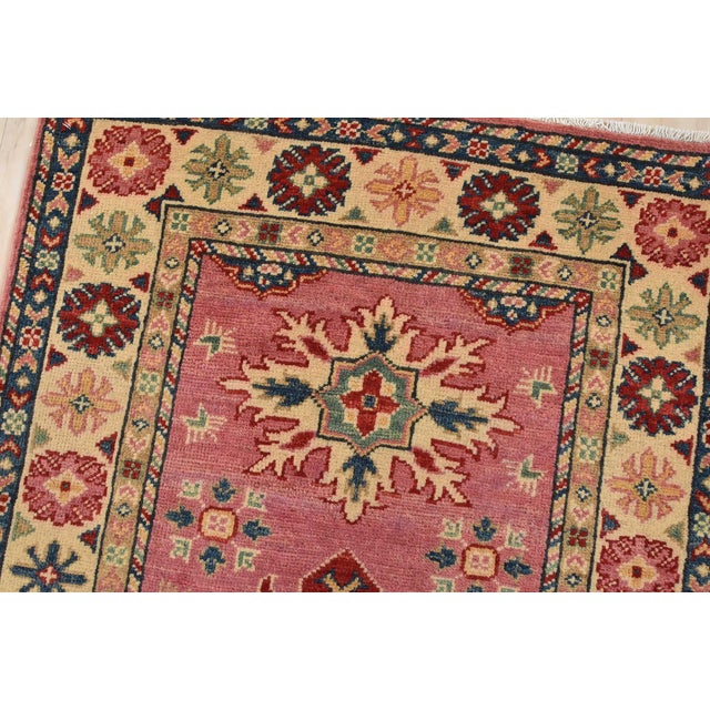 Kazak Runner 2’11” X 9’10” Pink Wool Tribal Hand-Knotted Oriental Rug For Sale In Philadelphia - Image 6 of 13