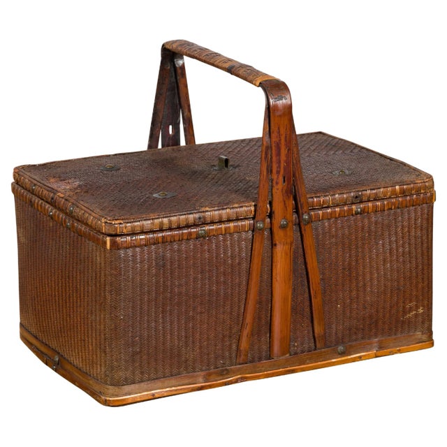 Chinese Early 20th Century Rattan Lunch Box with Tripartite Bamboo Handle For Sale - Image 13 of 13