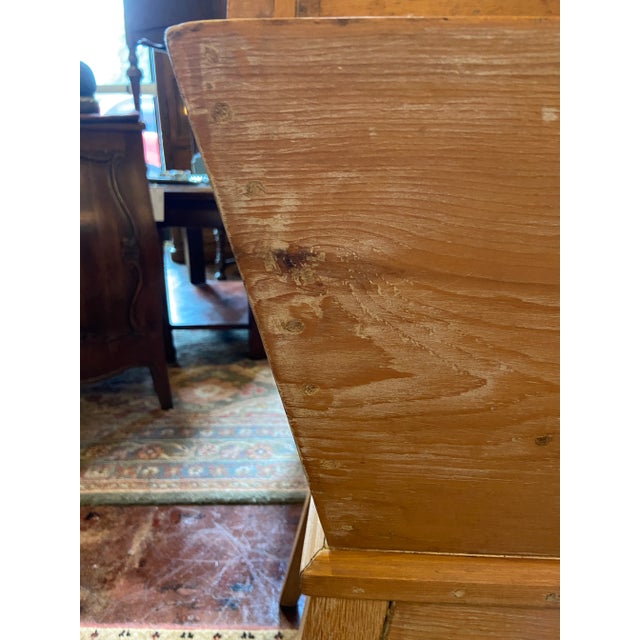 Brown 19th Century Pennsylvania Dough Box Table For Sale - Image 8 of 12