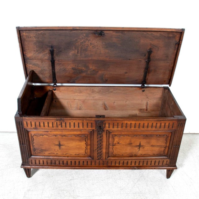 18th Century French Louis XVI Period Carved Walnut Coffer With Marquetry For Sale - Image 12 of 18