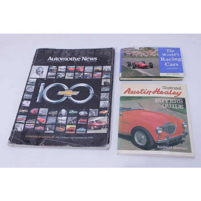 Vintage Collection of Automotive & Car Books & Periodicals For Sale In Philadelphia - Image 6 of 14