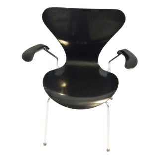 Model 3207 Armchair by Arne Jacobsen for Fritz Hansen, 1967 For Sale