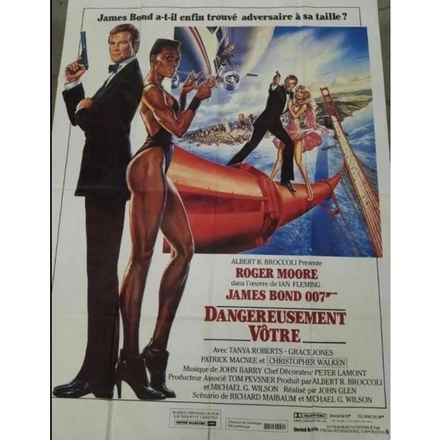 French Late 20th Century Dangereusement Votre James Bond 007 French Poster For Sale - Image 3 of 10