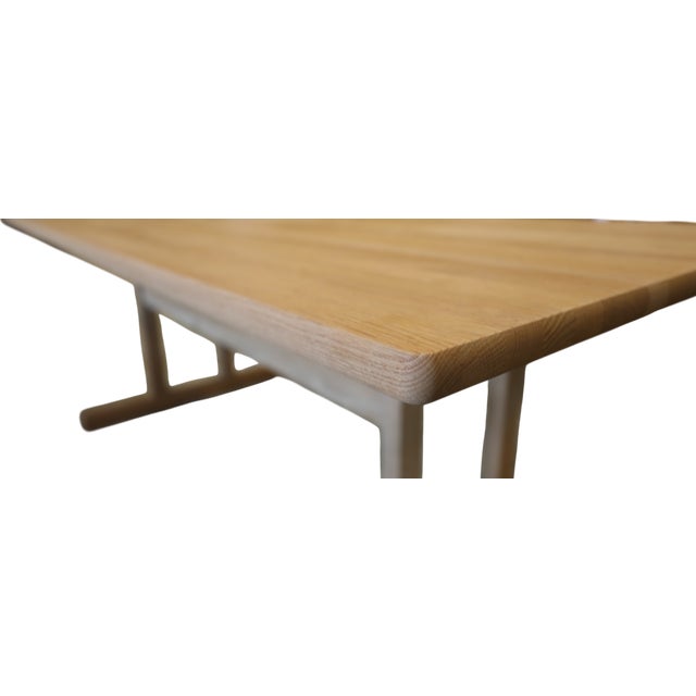 Wood Dining Table in Oak with Two Leaves by Børge Mogensen for Snedkargaarden, 2008 For Sale - Image 7 of 18