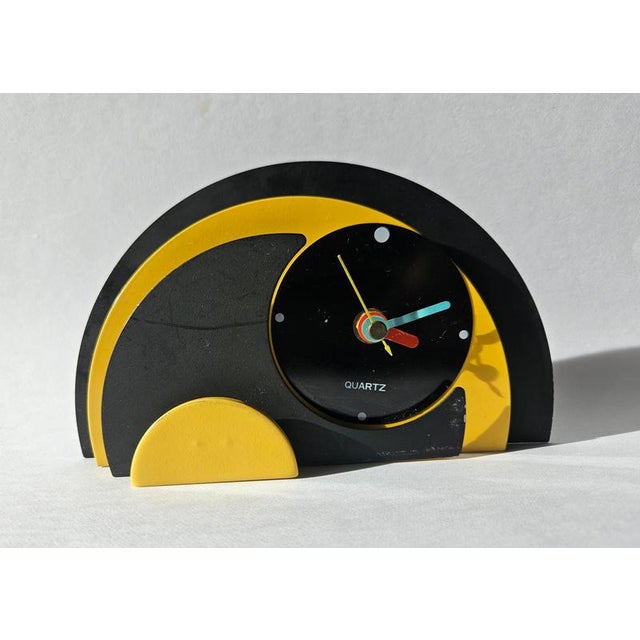 Mid-Century Modern Mid-Century Table or Desk Clock, 1970s For Sale - Image 3 of 14