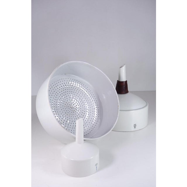 White Ceramic Laboratory Funnels, Germany, 1930s, Set of 3 For Sale - Image 4 of 11