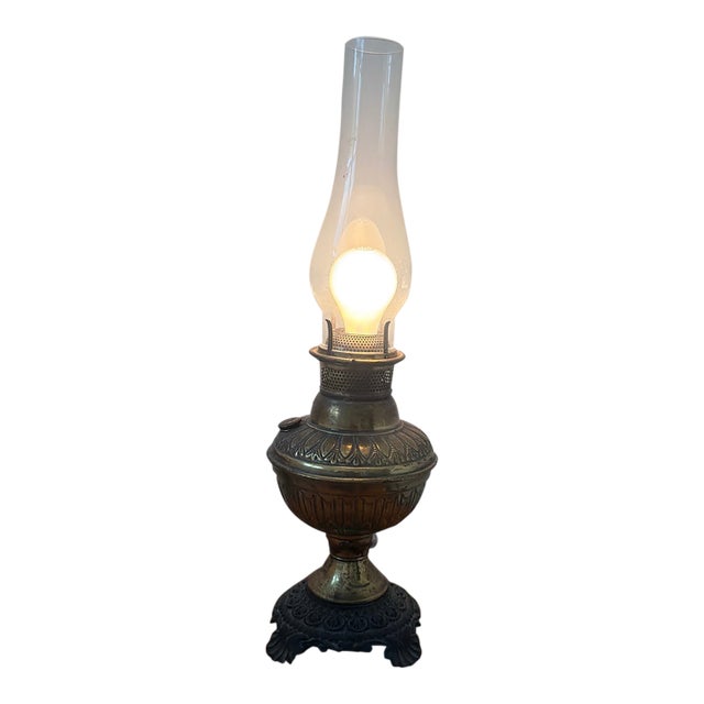 19th-Century Embossed Brass Parlor Lamp on Ornate Cast Iron Base - Electrified For Sale