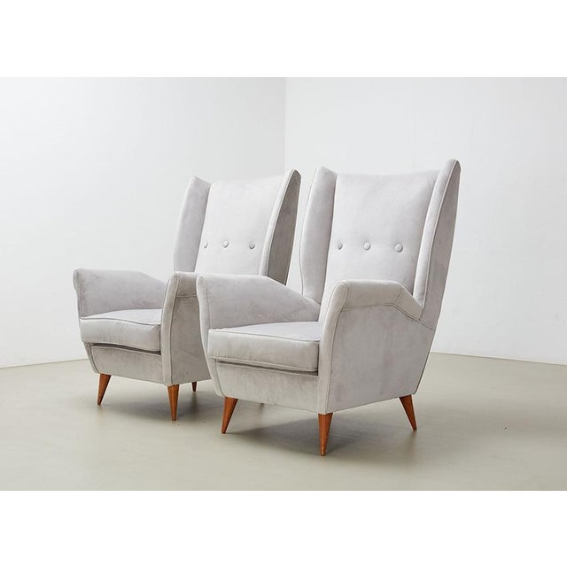 Italian Lounge Chairs attributed to Gio Ponti for ISA Bergamo, 1950s, Set of 2 For Sale - Image 9 of 9