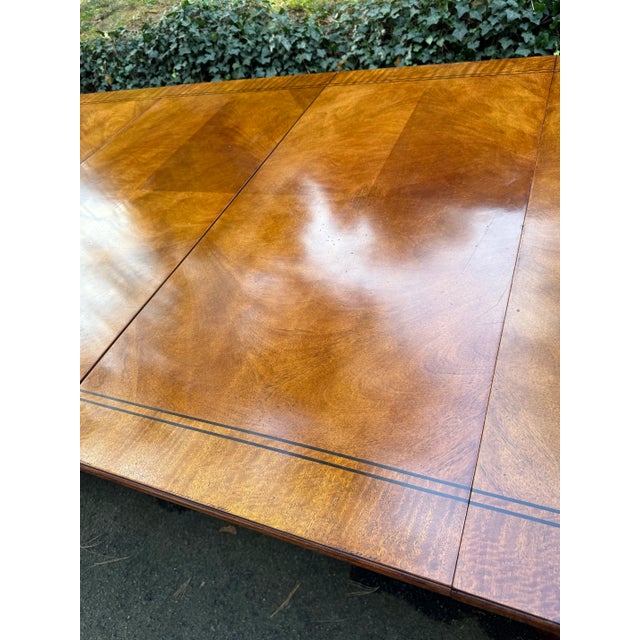 Henredon 18th Century Inspired Neoclassical Double Pedestal Dining Table With 2 Leaves For Sale - Image 10 of 12
