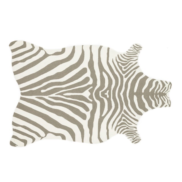 Plastic Loloi Rugs Zadie Rug, Gray / White - 5'0"x7'6" For Sale - Image 7 of 7