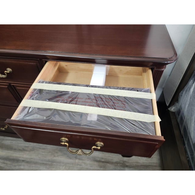 American Kincaid Furniture - Hadleigh Drawer Dresser - 607-130 For Sale - Image 3 of 8