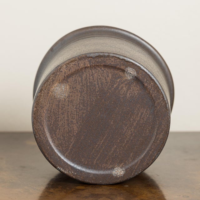 Vintage California Modern Brown Glazed Stoneware Planter, Architectural Pottery Style For Sale - Image 9 of 9