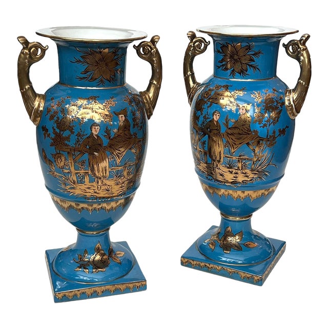 Pair of French Paris Porcelain Chinoiserie Gilt and Cerulean Blue Ground Vases For Sale