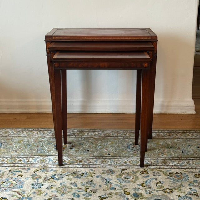Art Deco Federal Style Leather Top Nesting Tables in Mahogany With Marquetry by Weiman, Set of 3 For Sale - Image 3 of 11