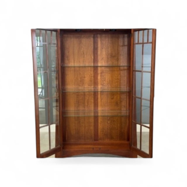 Arts & Crafts 1990s Ethan Allen American Impressions Curio Cabinet Display Hutch Mission Arts Crafts For Sale - Image 3 of 11