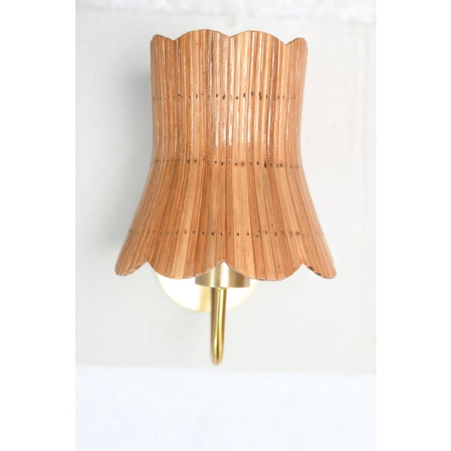 Floral- Shaped Rattan & Brass Wall Sconce For Sale - Image 4 of 6