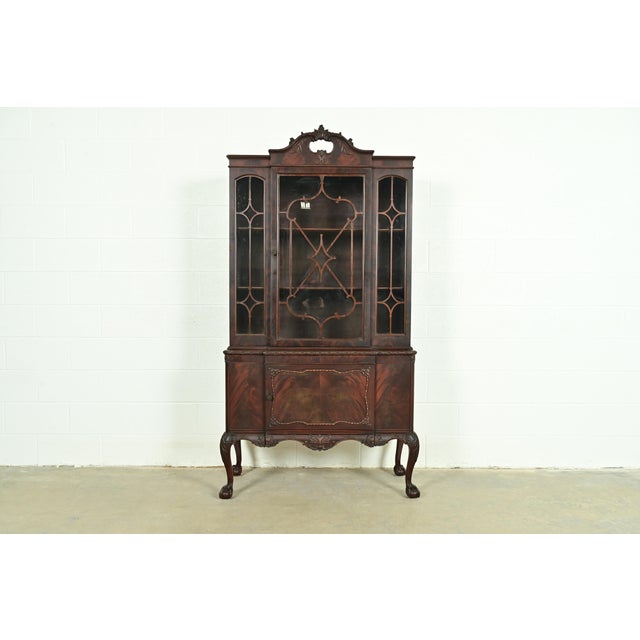 Romweber Chippendale Flame Mahogany Breakfront Bookcase Cabinet, Circa 1920s For Sale - Image 12 of 12