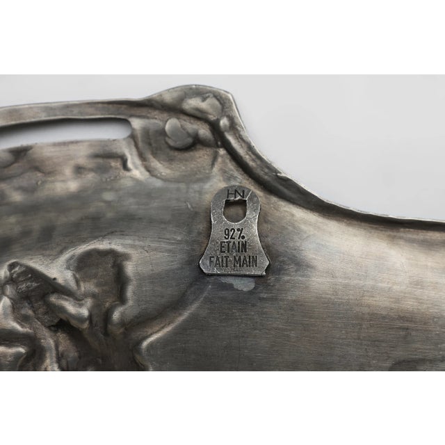 Gray Decorative French Art Nouveau Dish in Tin, 1910 For Sale - Image 8 of 10