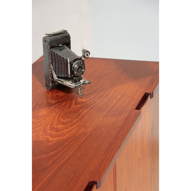 English Teak Sideboard from Nathan, 1960s For Sale - Image 15 of 18