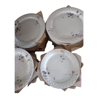 1980s 75 Pieces European Dinner Set Diamond Shape Rim For Sale