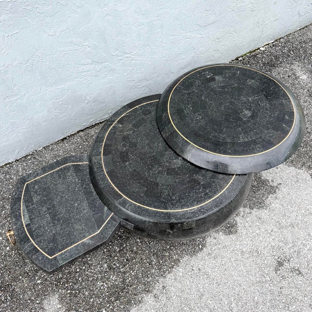 Postmodern Black Tessellated Stone Swivel Top Coffee Table With Extension and Brass Inlay For Sale - Image 4 of 9