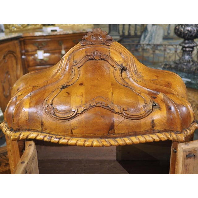Circa 1800 Venetian Table Box in Carved Swiss Pine For Sale - Image 15 of 18
