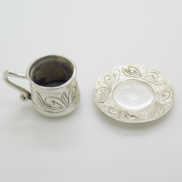 Vintage Italian Handmade Genuine Silver Coffee Cup and Saucer Dollhouse Miniature, 1970s, Set of 2 For Sale - Image 6 of 11