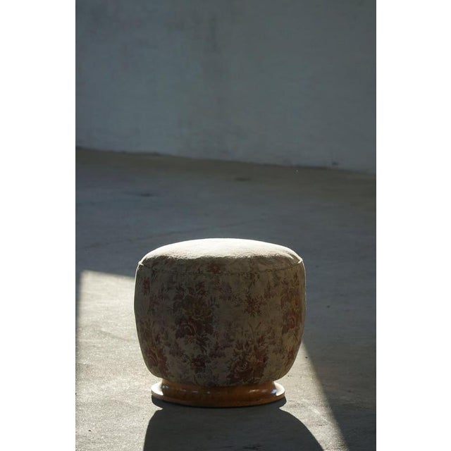 Art Deco Danish Sculptural Round Stool in Fabric & Burl Wood, 1940s For Sale - Image 14 of 15