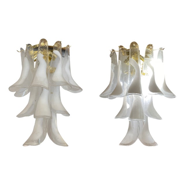 White Murano Glass Calla Lilies Wall Sconces, 1960s, Set of 2 For Sale